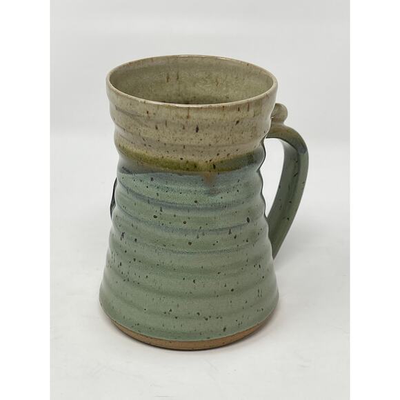 Standing Stone Dog Studio Pottery Mug Green Handmade 14 OZ - Picture 3 of 8